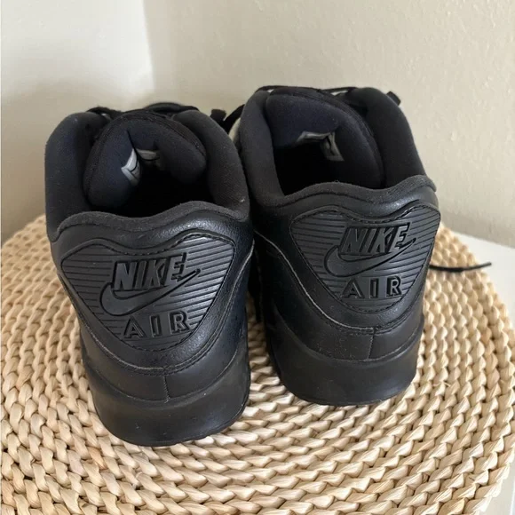 Nike Air Max m-90 All Black Mens Size 9 Sneakers Airmax - Picture 3 of 6